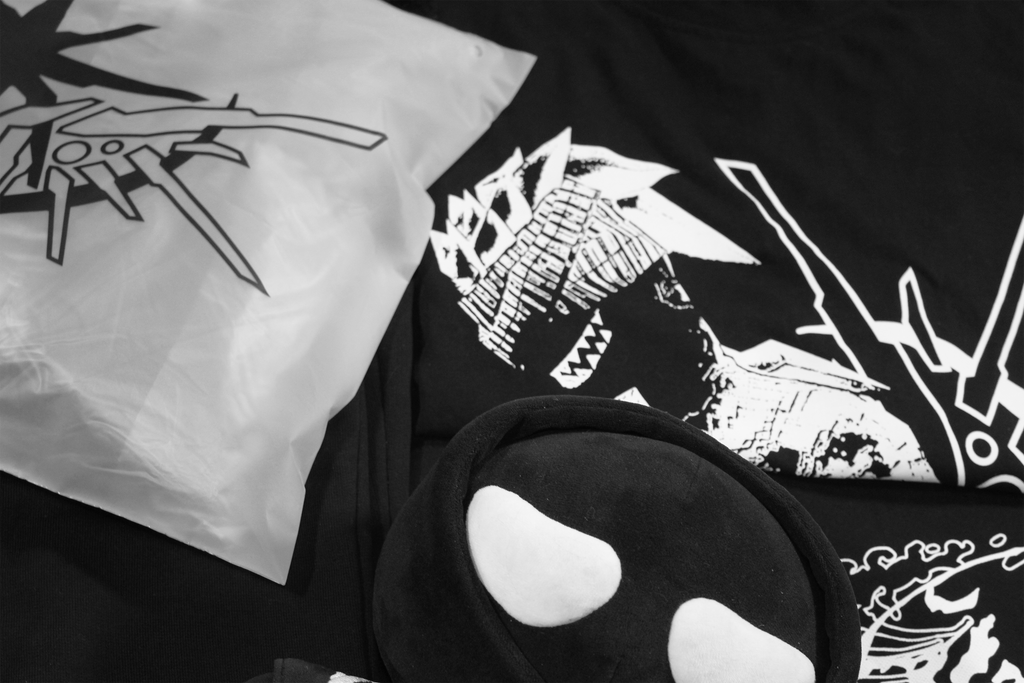 LOWKIH T-SHIRT