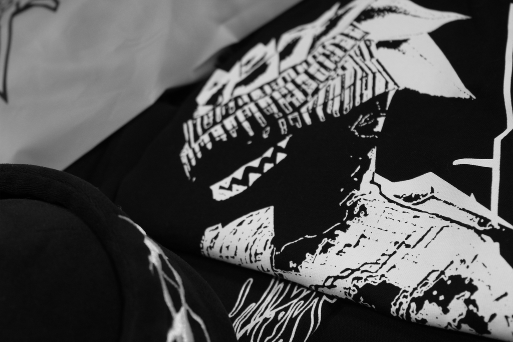 LOWKIH T-SHIRT